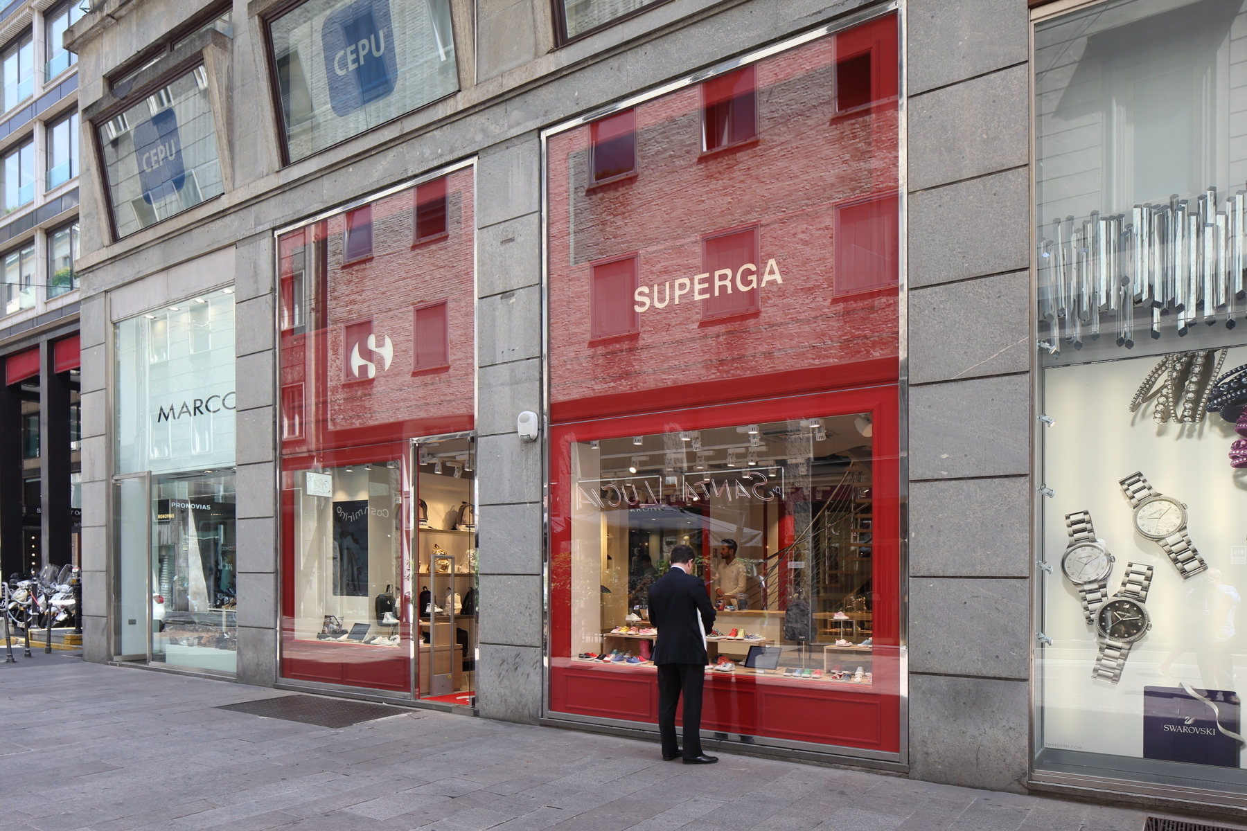Superga Store - Milan | Ceramiche Caesar
